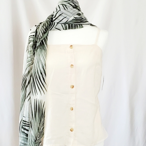 Old Navy Shirt - Picture 3 of 5